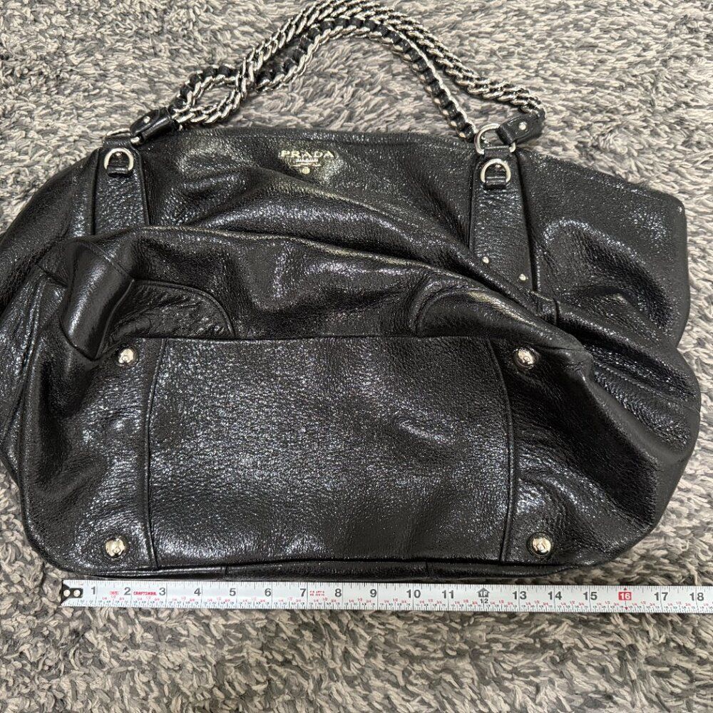 Prada Cervo Lux Chain Large Black Leather Tote - Picture 3 of 16